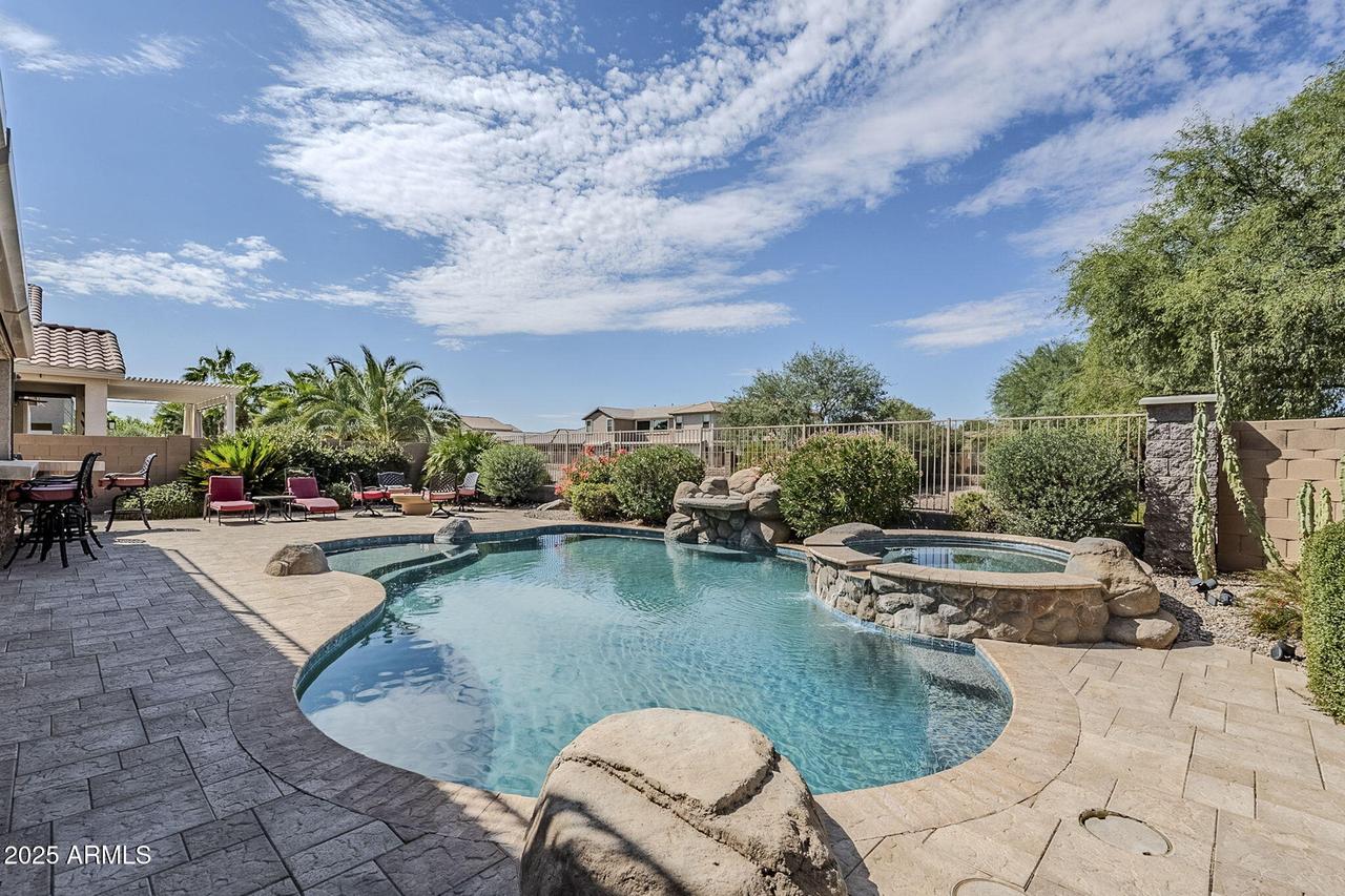 20786 N Donithan Way, Maricopa, AZ 85138