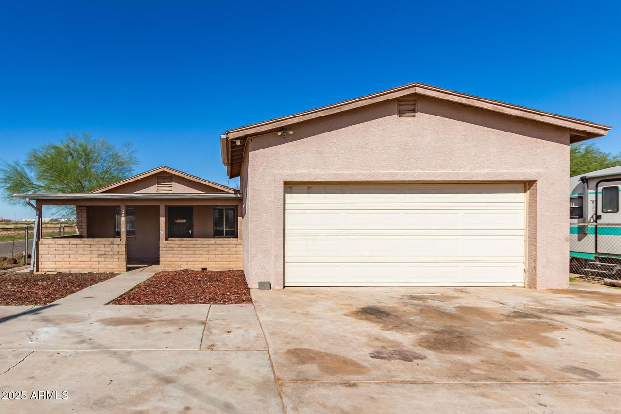 308 W 3rd Ave., Casa Grande, AZ 85122
