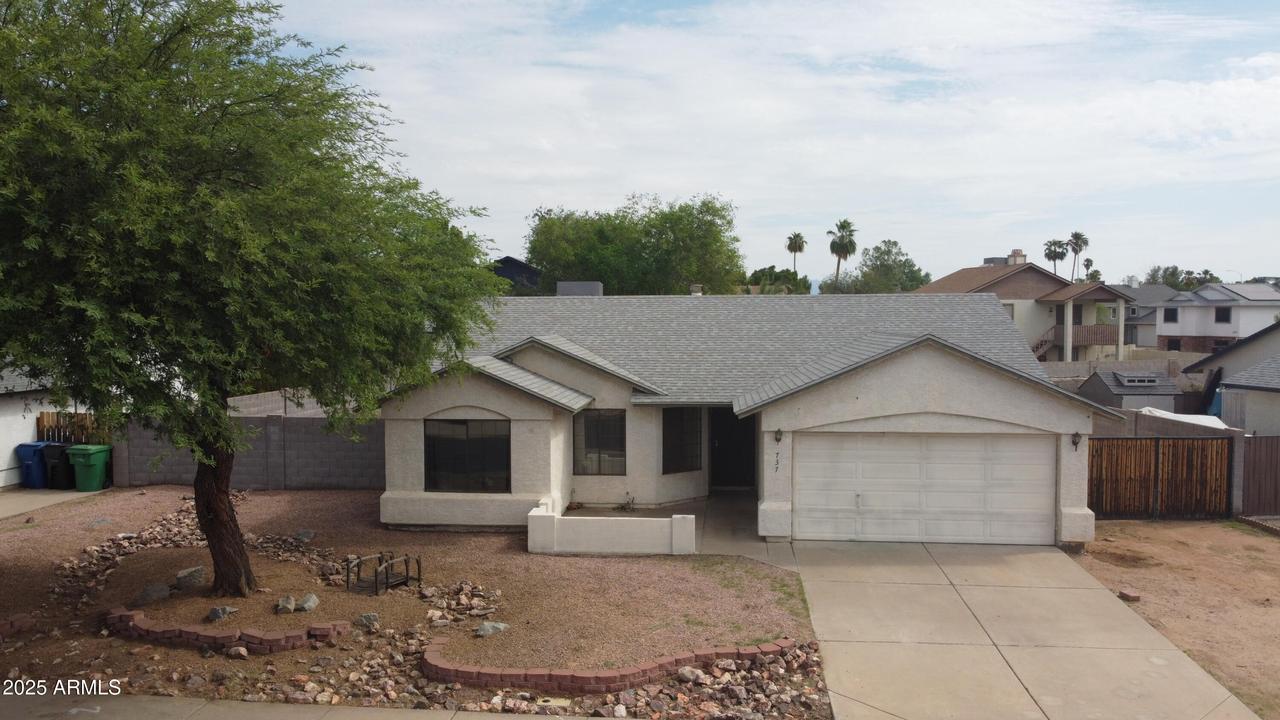 737 N Regent, Mesa, AZ 85205