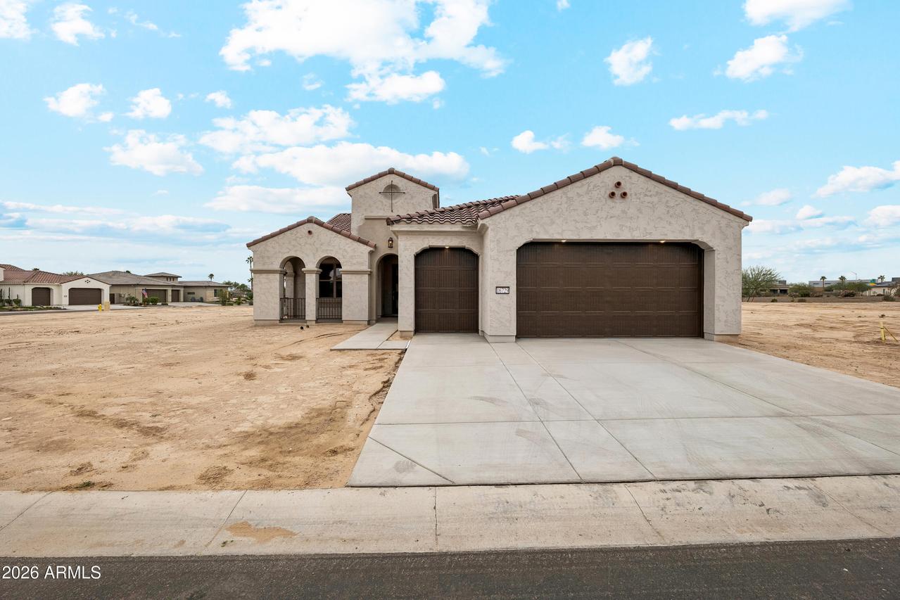16729 W Sheila Ln., Goodyear, AZ 85395