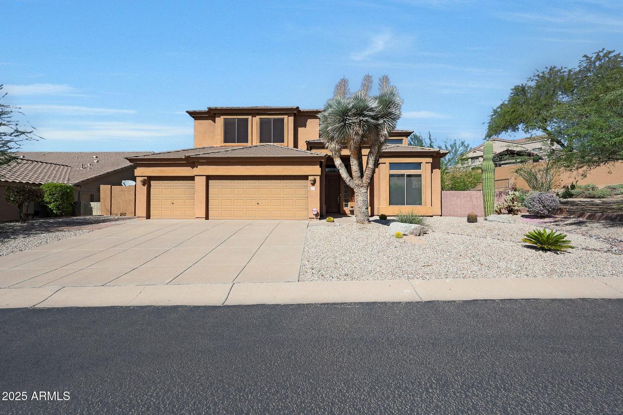 8164 E Sienna St., Mesa, AZ 85207