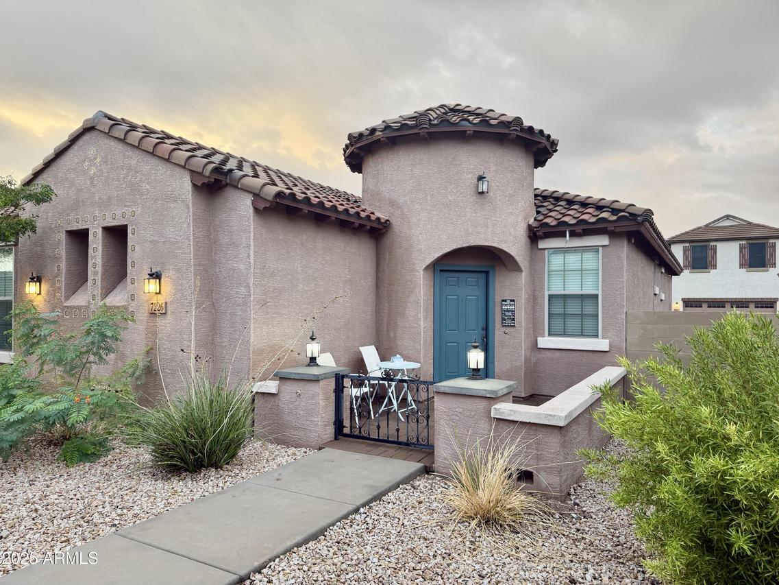 7226 E Orion St., Mesa, AZ 85207