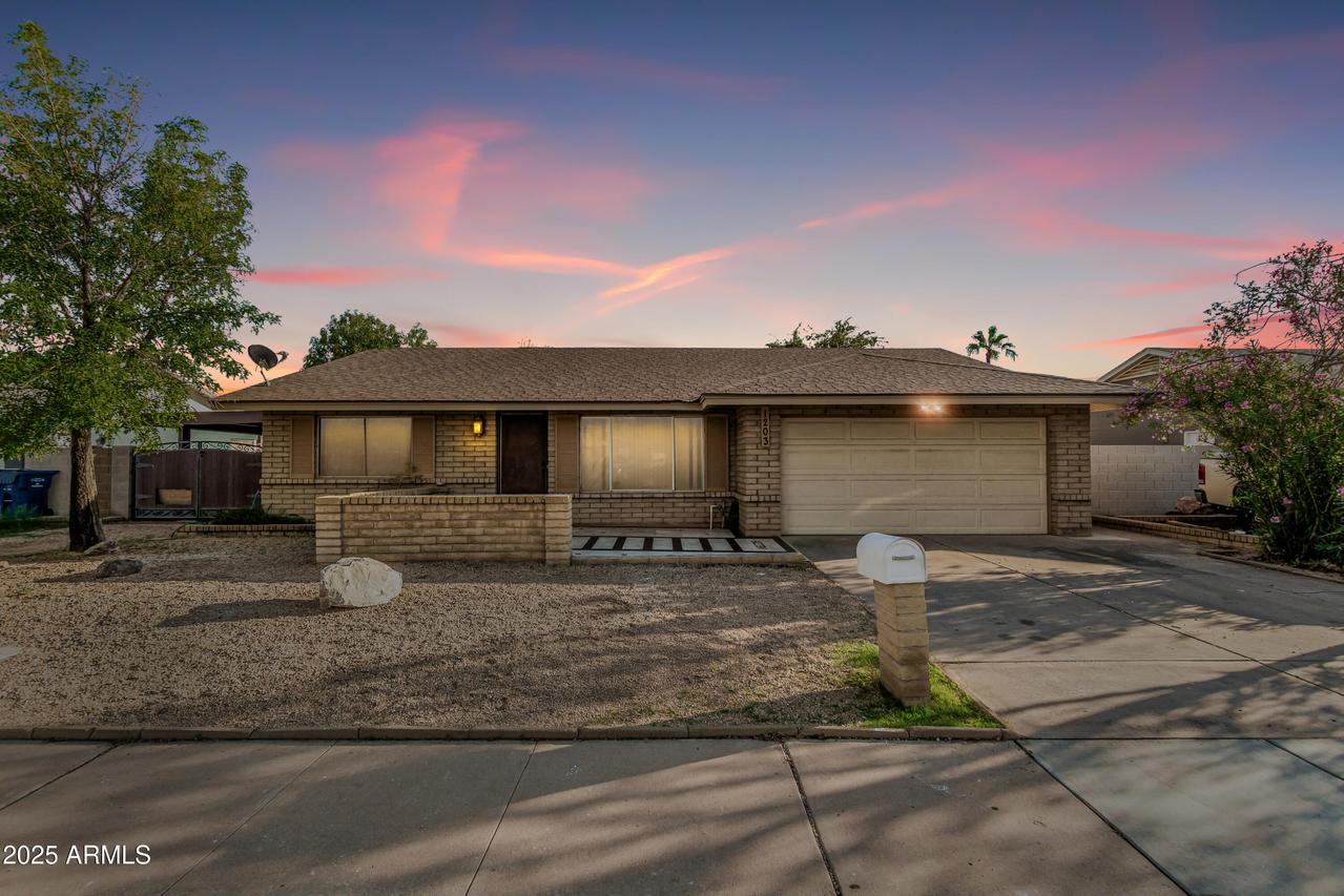 1203 W Alamo Dr., Chandler, AZ 85224