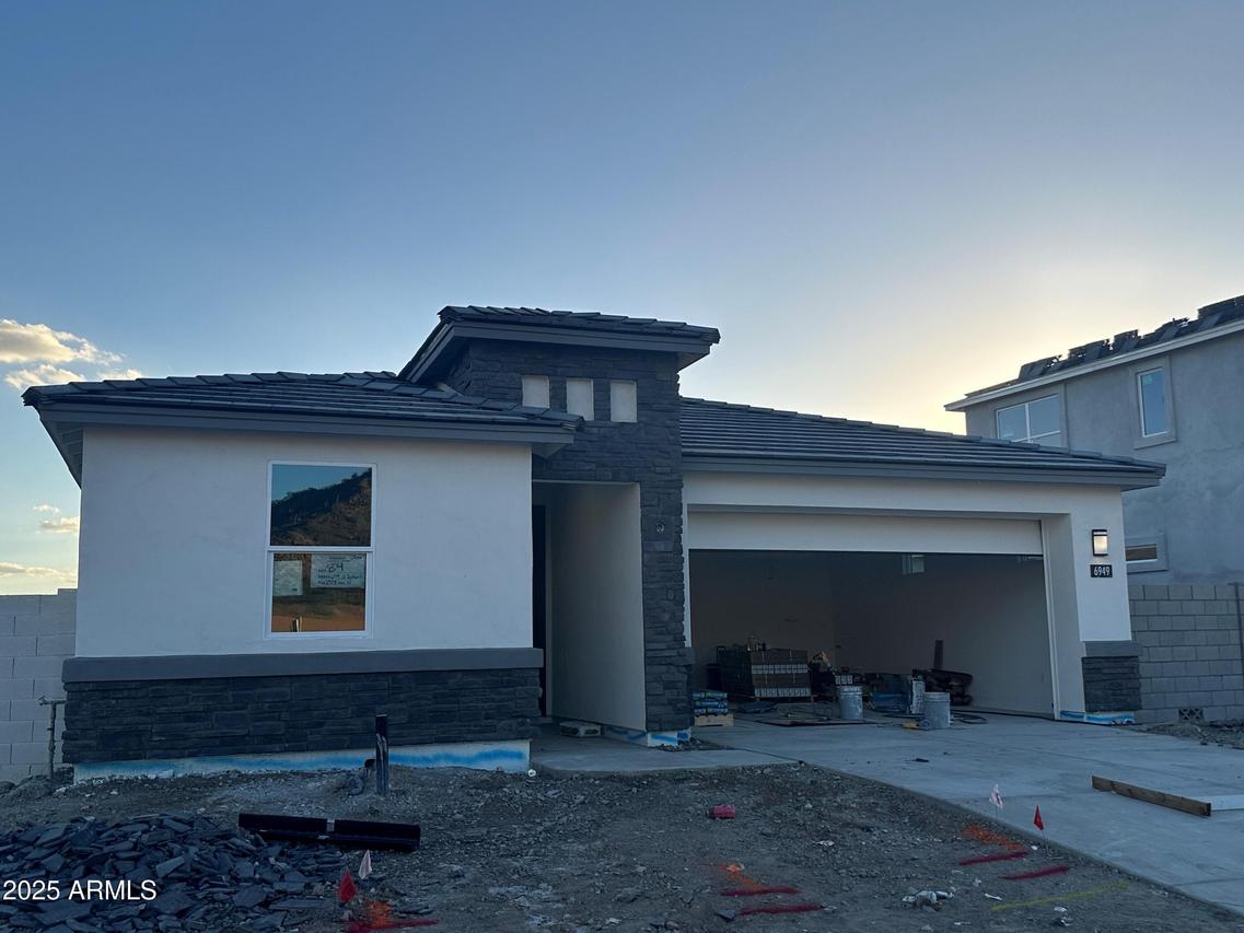 6949 W Buckhorn Tr., Peoria, AZ 85383