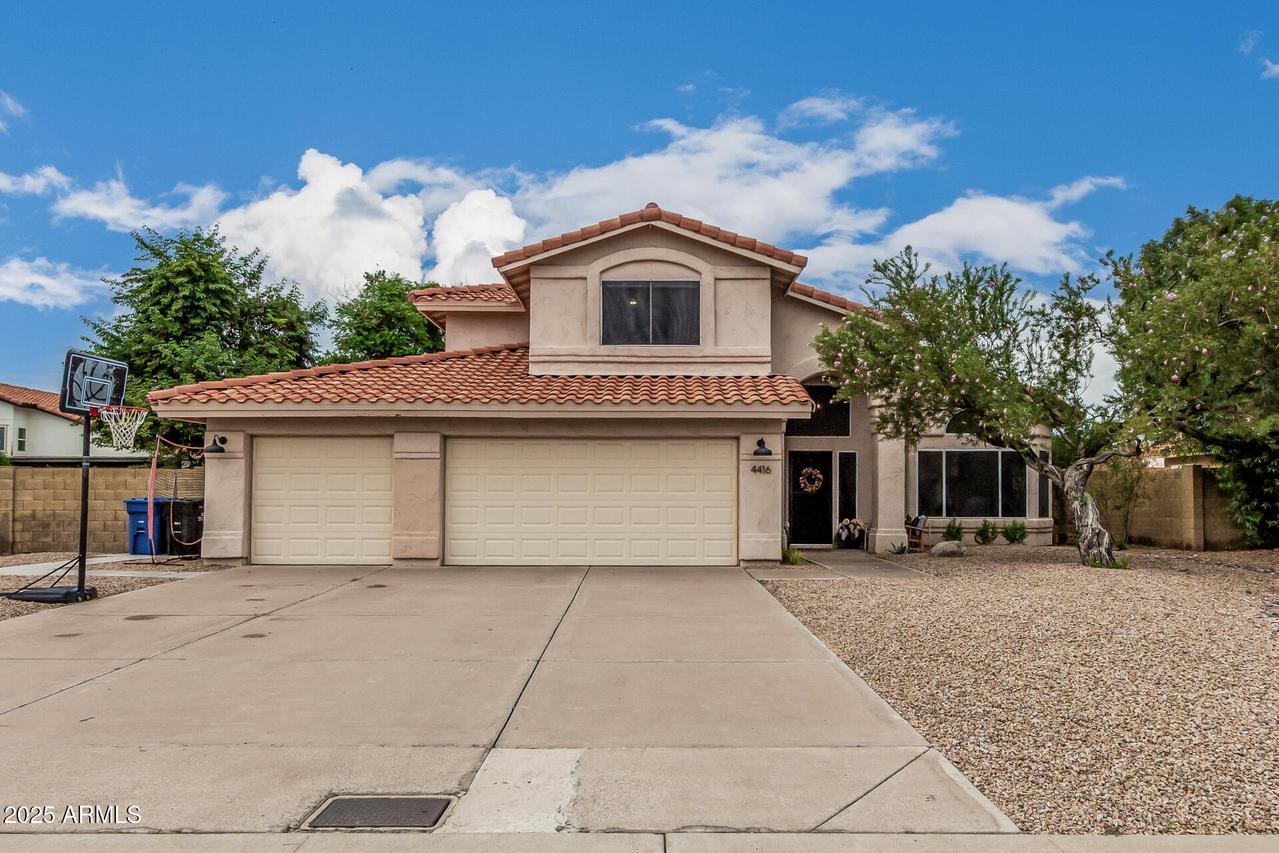 4416 E Whitney Ln., Phoenix, AZ 85032