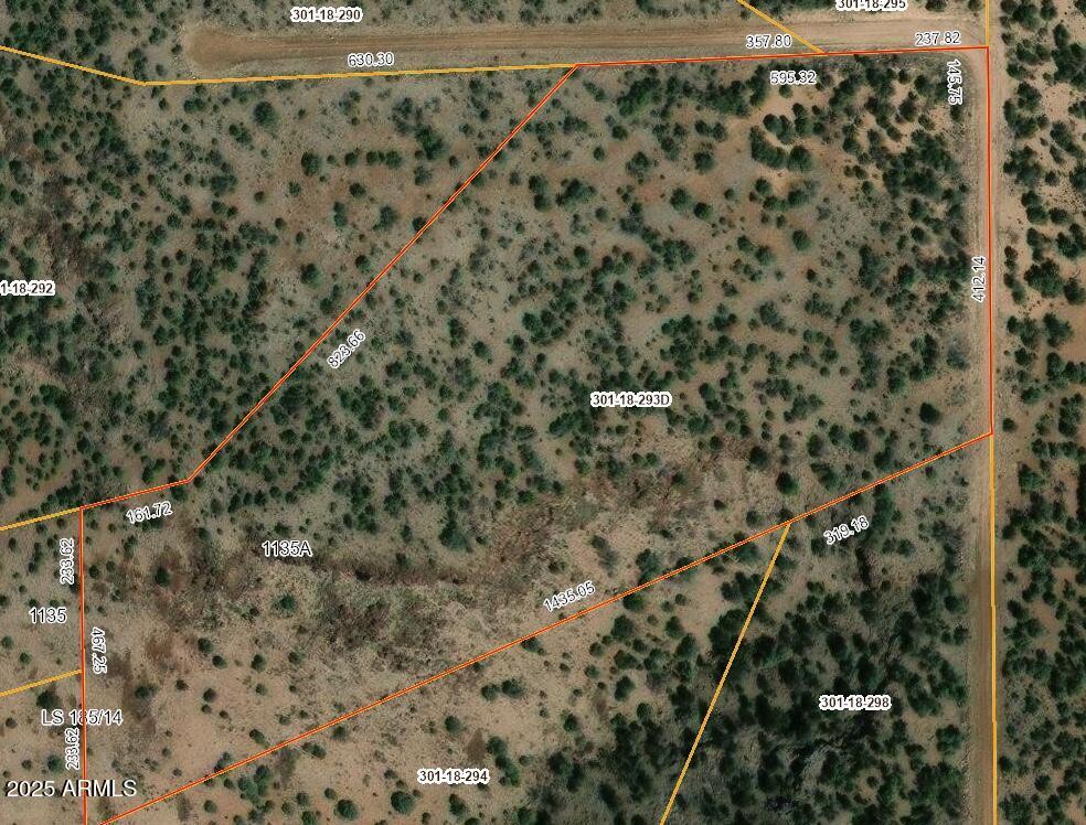 30118293d #-, Seligman, AZ 86337