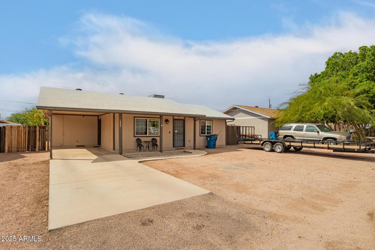 1980 S Apache Dr., Apache Junction, AZ 85120