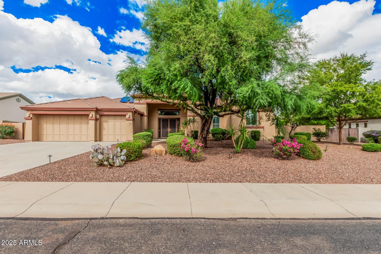 18416 W Montebello Ave., Litchfield Park, AZ 85340