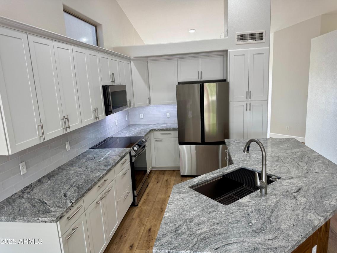 1314 W Kingbird Dr., Chandler, AZ 85286