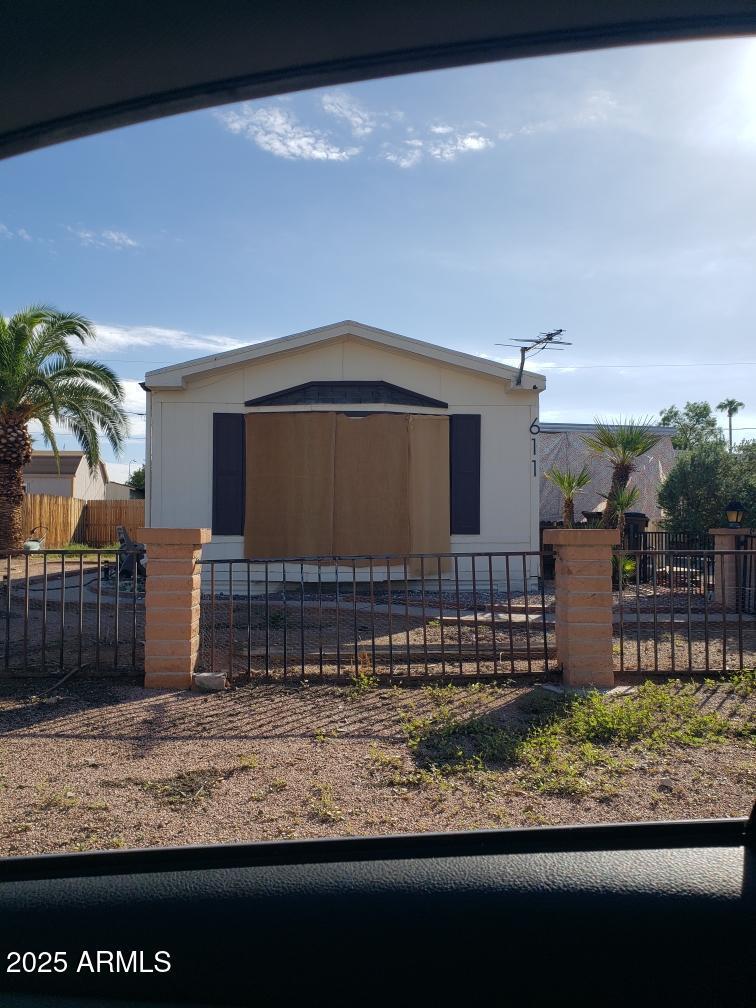 611 S 97th Way, Mesa, AZ 85208