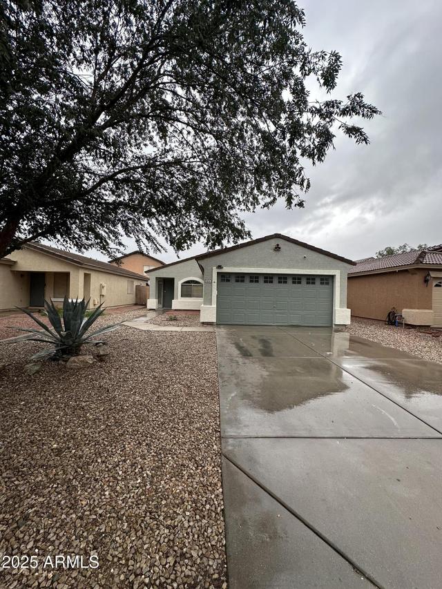 826 E Rossi Ct., San Tan Valley, AZ 85140