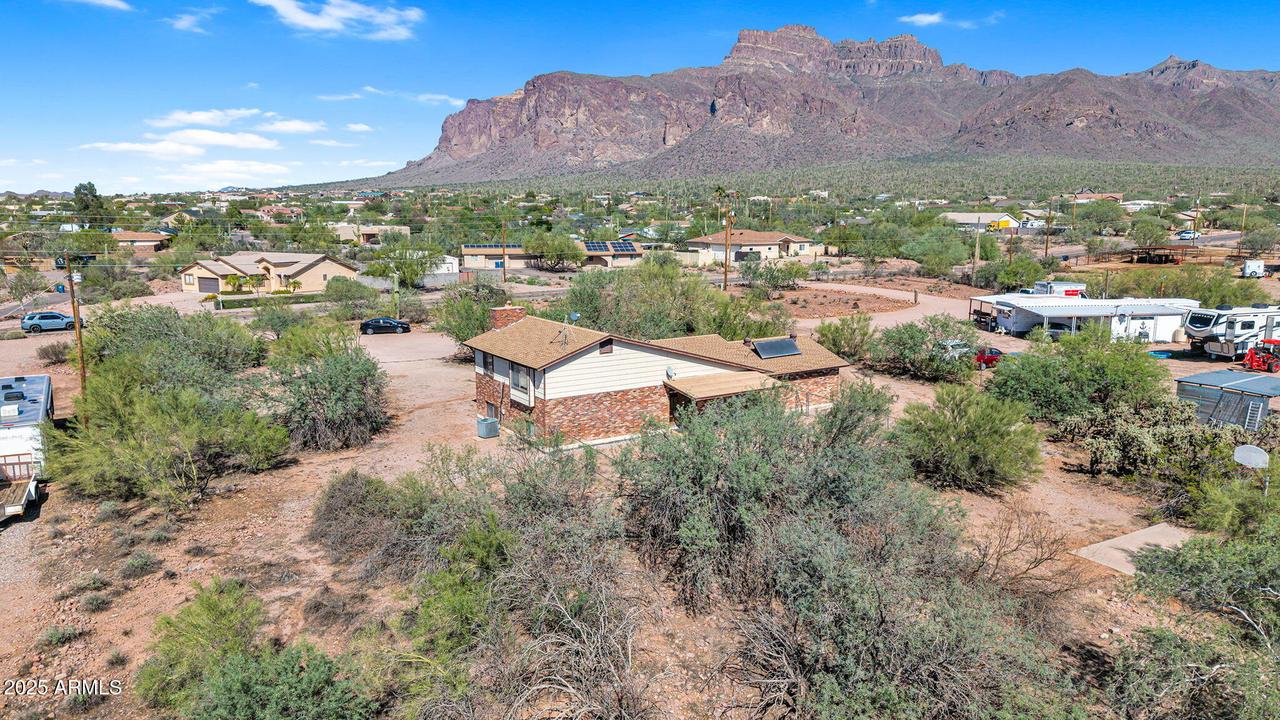 5801 E Broadway Ave., Apache Junction, AZ 85119