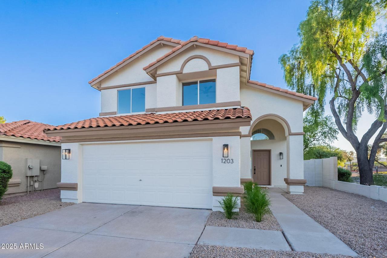 1203 E Muriel Dr., Phoenix, AZ 85022