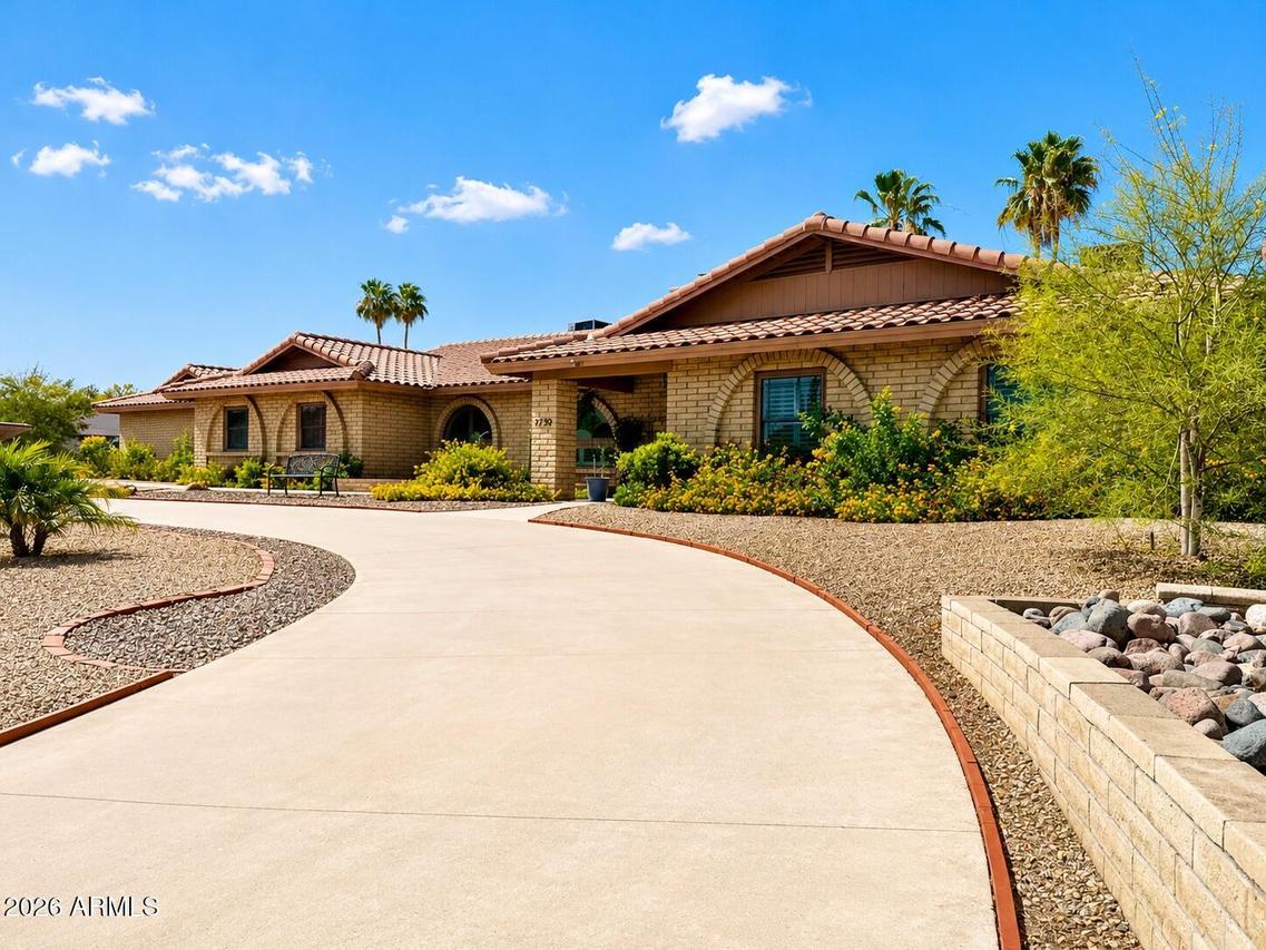 7732 W Wagoner Rd., Glendale, AZ 85308