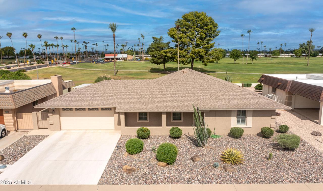 10650 W Brookside Dr., Sun City, AZ 85351