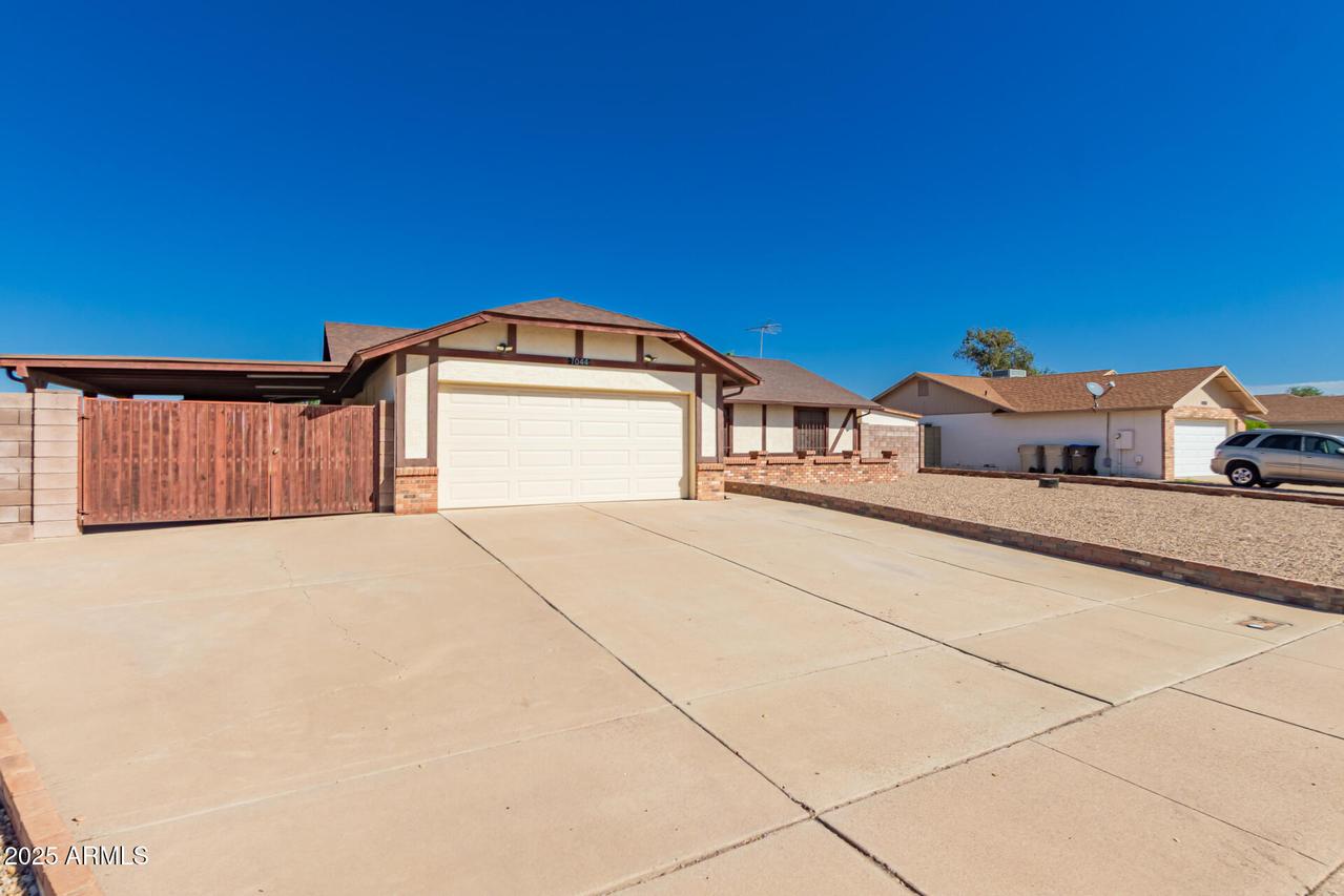 7044 W Cameron Dr., Peoria, AZ 85345