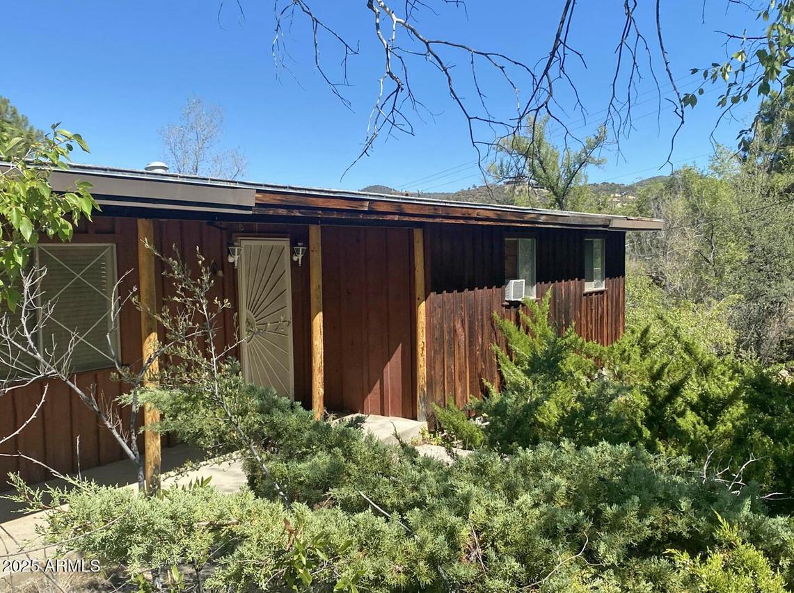 395 Pioneer Dr., Prescott, AZ 86303