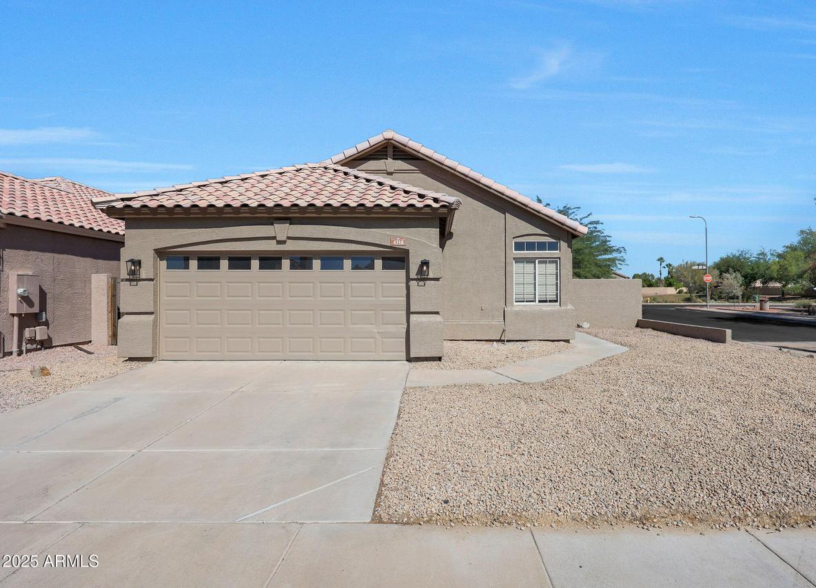 4338 E South Fork Dr., Phoenix, AZ 85044