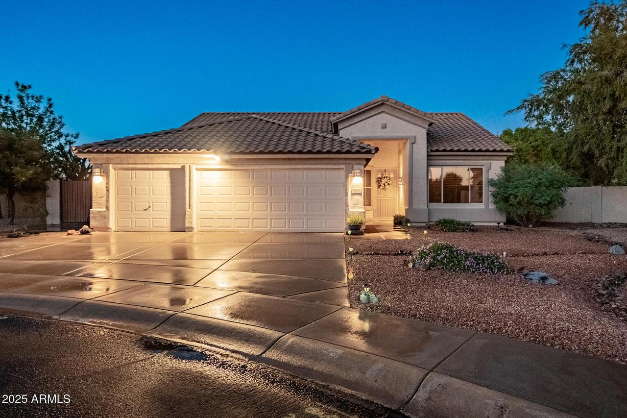 19415 N 61st Ln., Glendale, AZ 85308