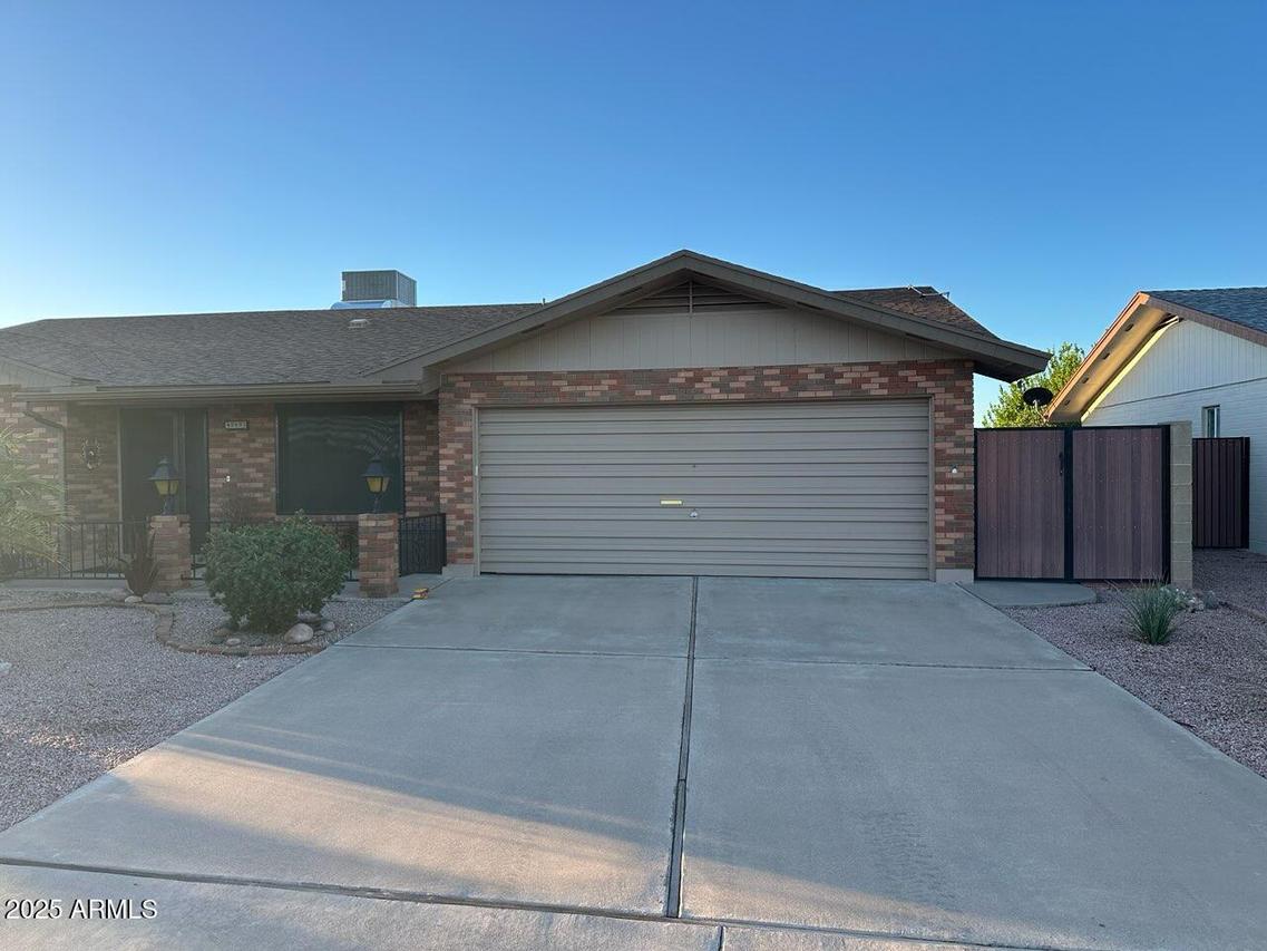 4565 E Florian Cir., Mesa, AZ 85206
