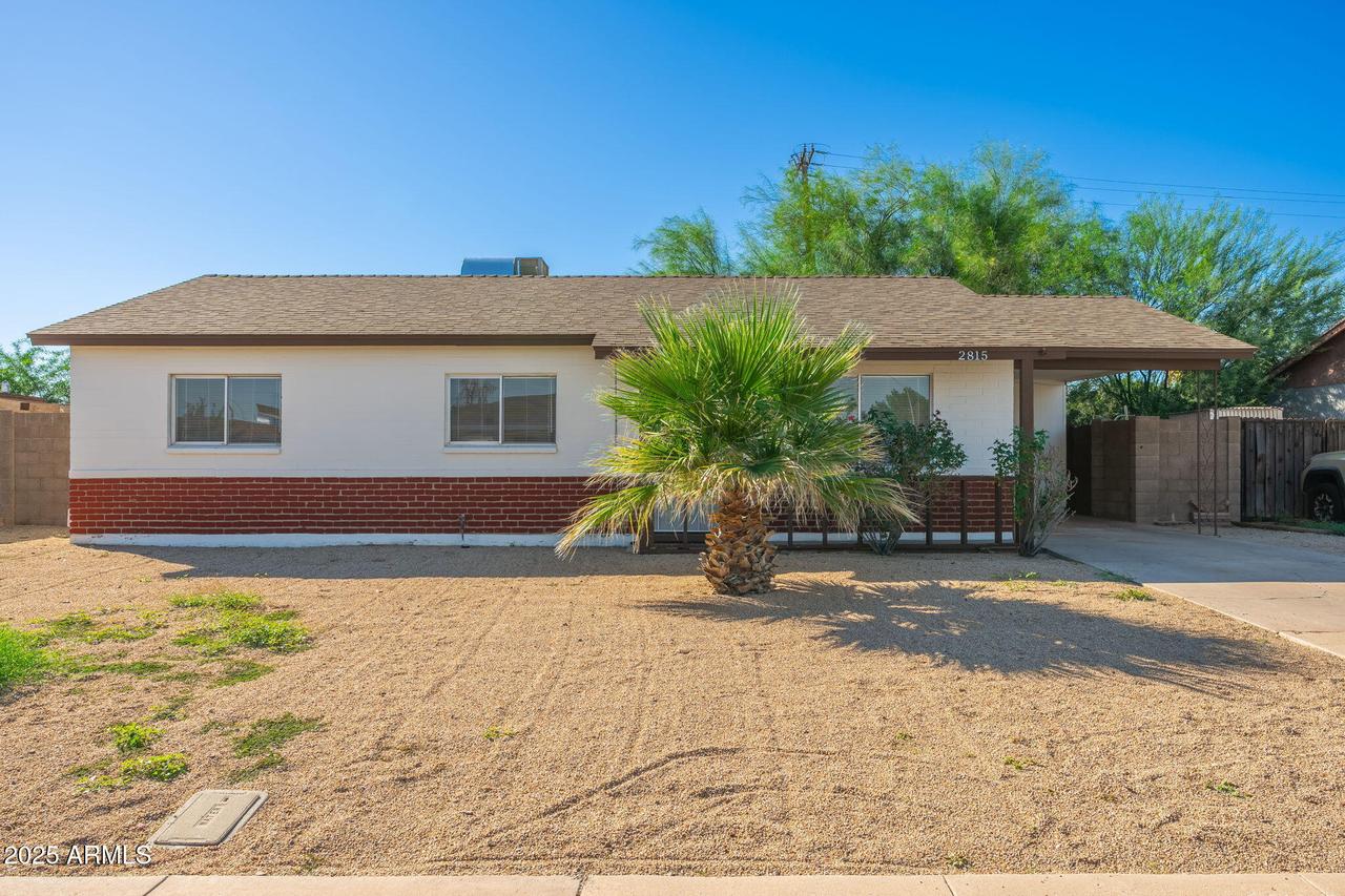 2815 W Banff Ln., Phoenix, AZ 85053