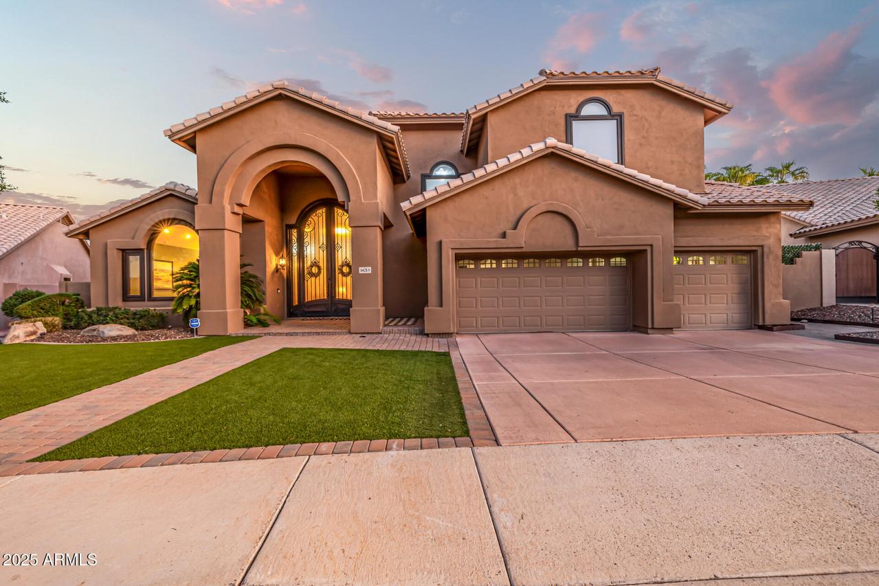14213 S 32nd Pl., Phoenix, AZ 85044