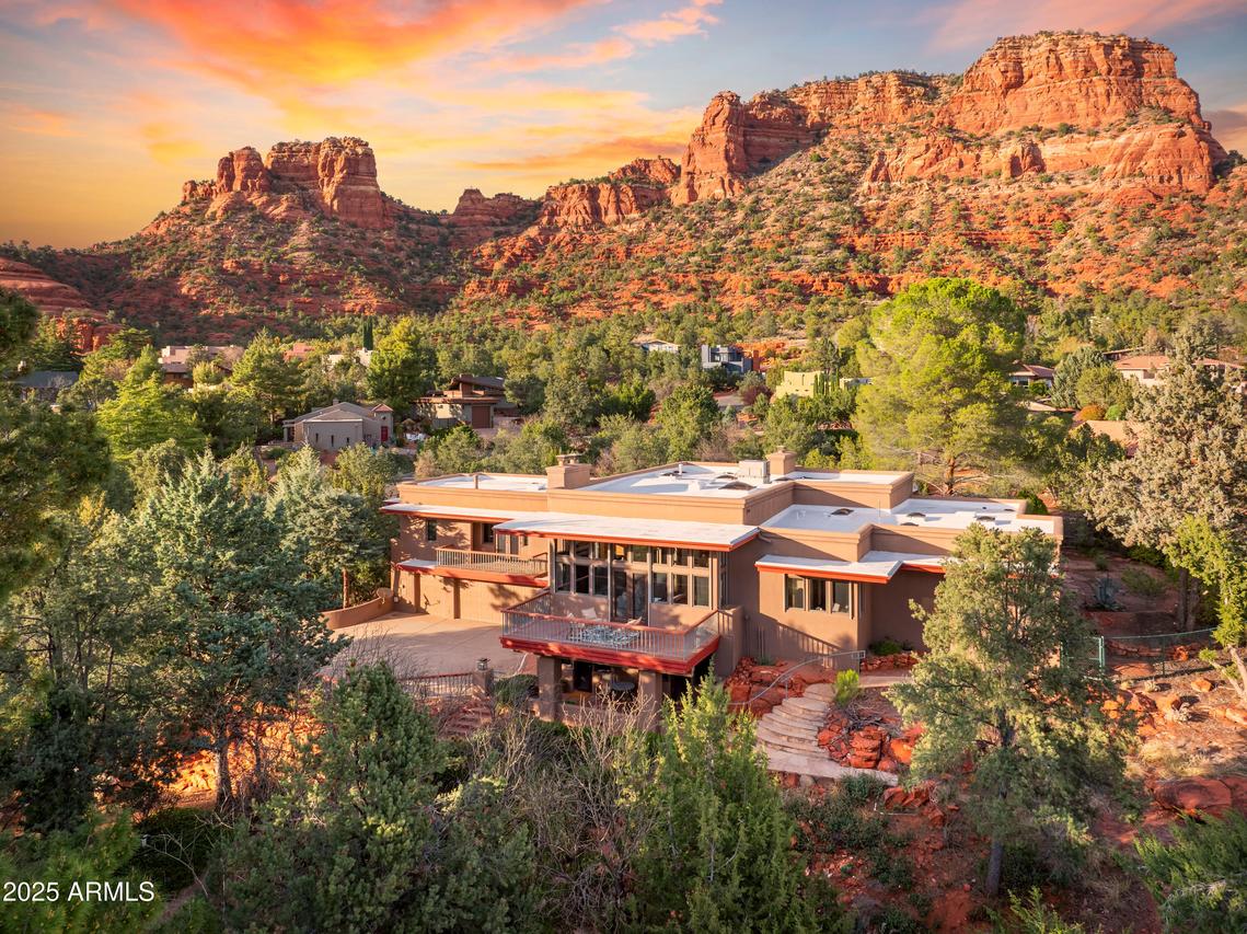 115 Merry Go Round Rock Rd., Sedona, AZ 86351
