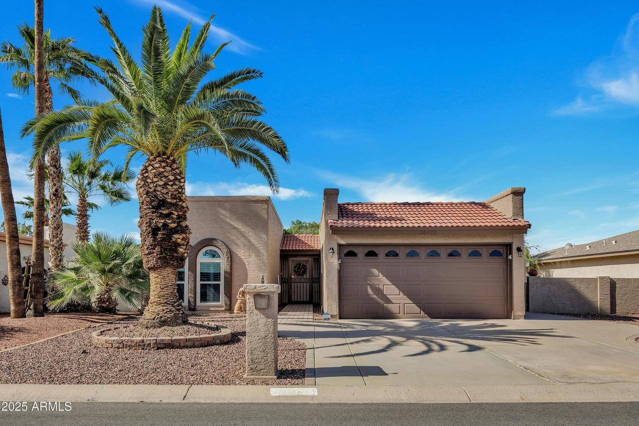 26422 S Greencastle Dr., Sun Lakes, AZ 85248