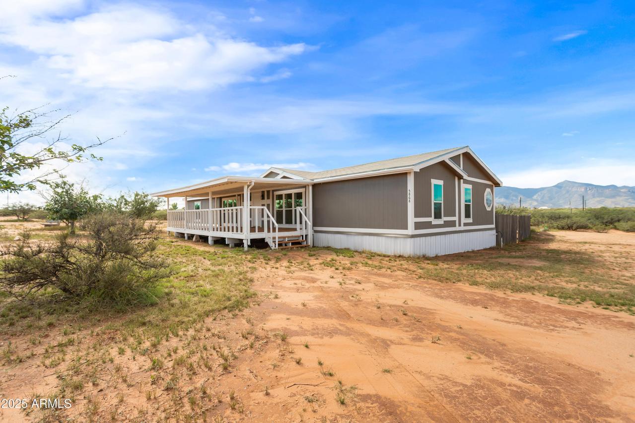 5868 S Hargis Ranch Rd., Hereford, AZ 85615