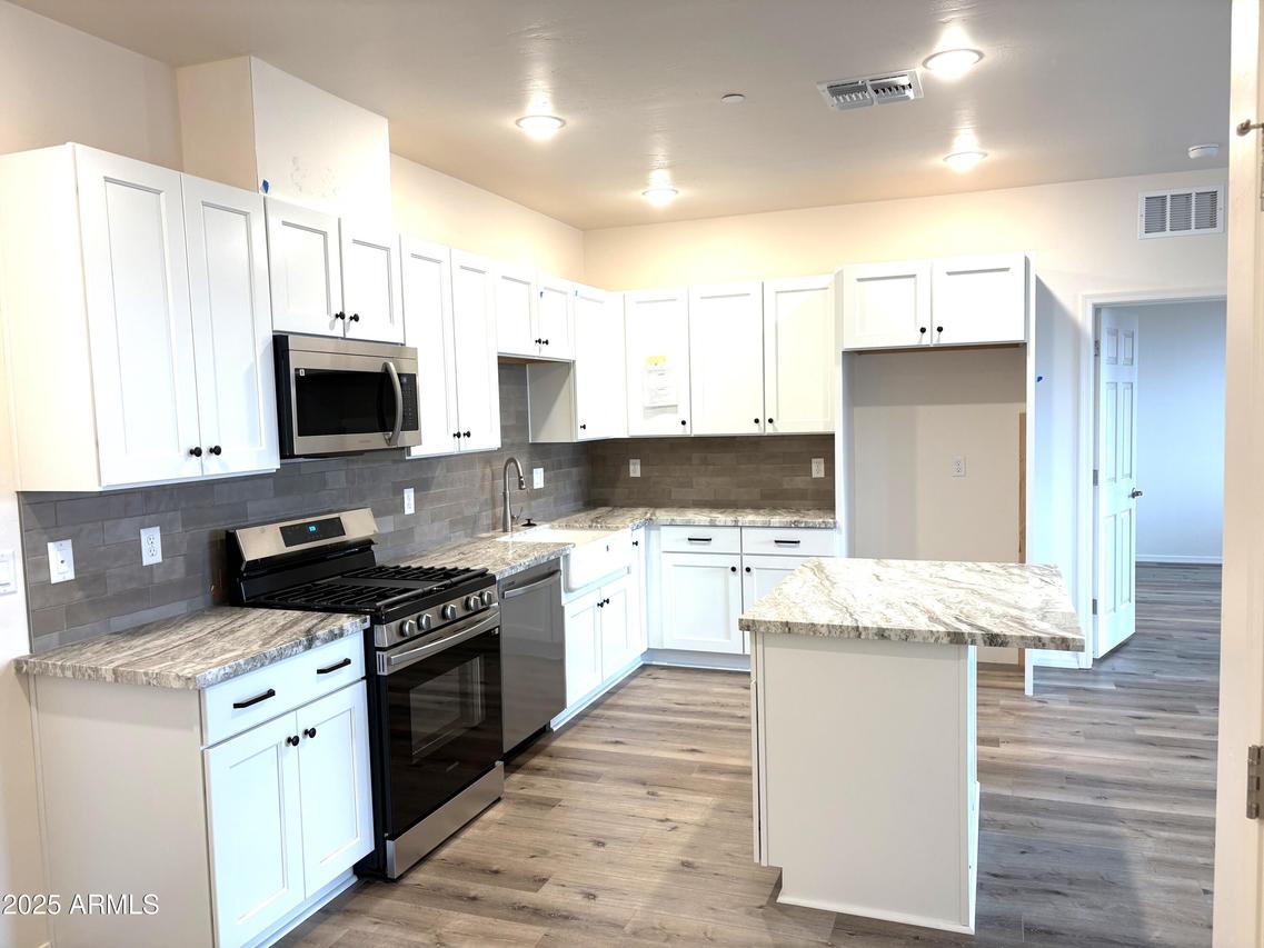 1650 E Ponderosa Pkwy. #234, Flagstaff, AZ 86001