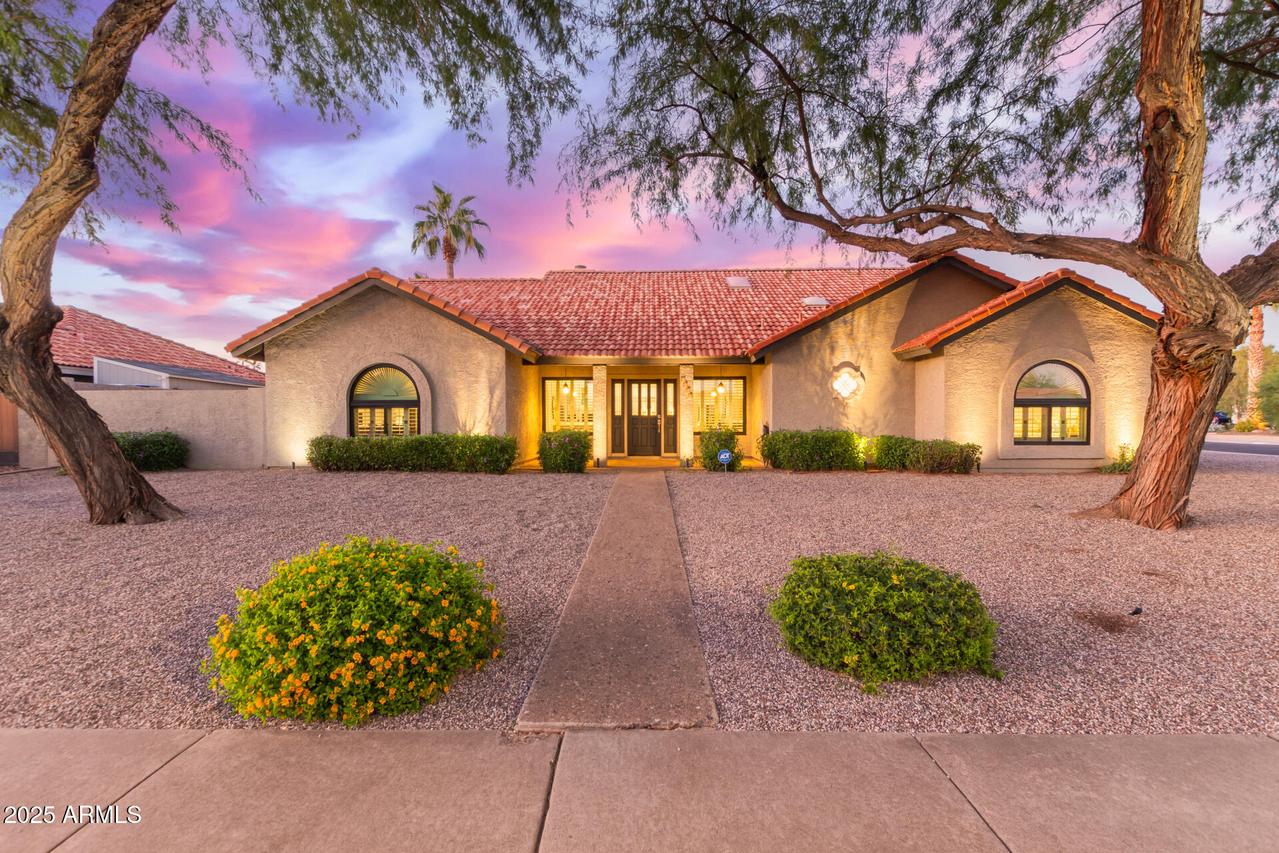 6030 E Winchcomb Dr., Scottsdale, AZ 85254