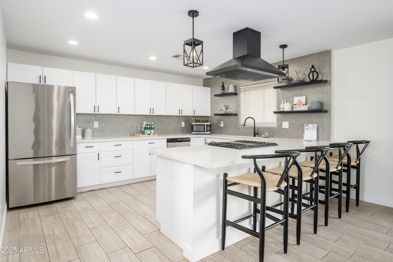 2114 W San Juan Ave., Phoenix, AZ 85015