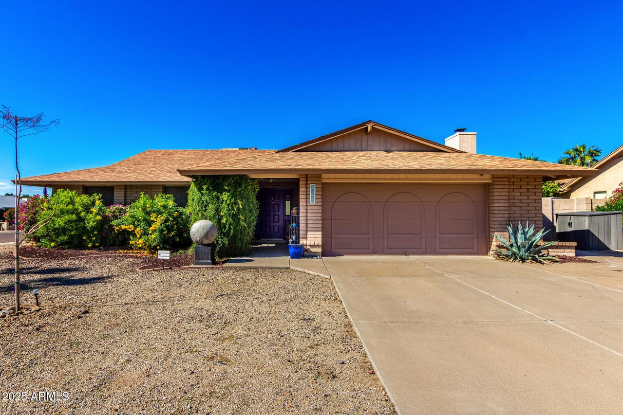 19002 N 8th Ave., Phoenix, AZ 85027