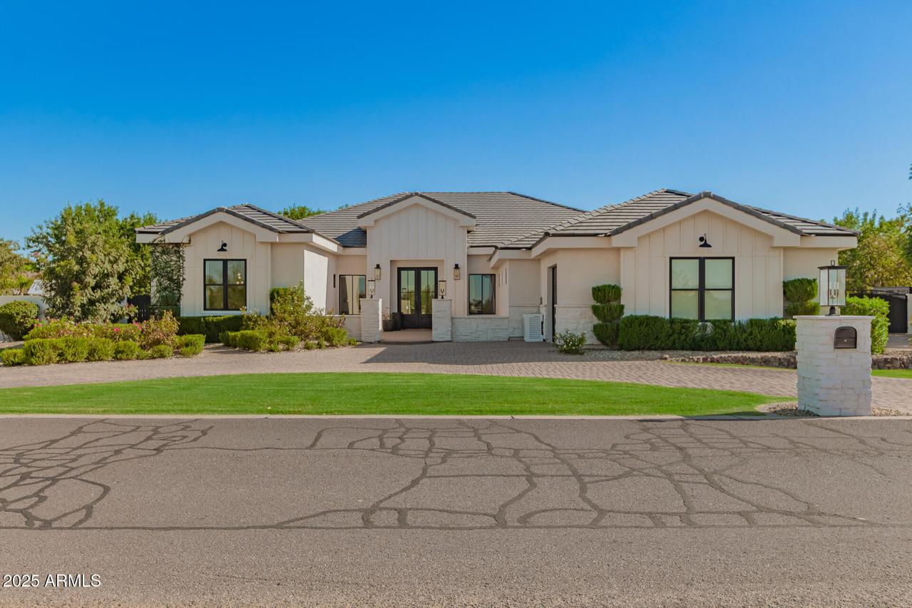 21077 E Marsh Rd., Queen Creek, AZ 85142