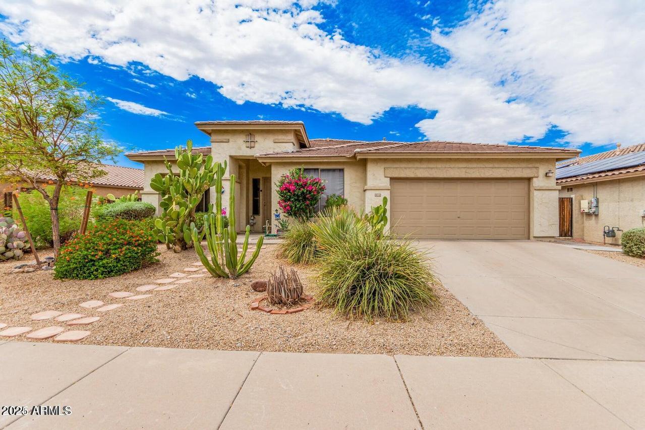 10242 S 185th Ave., Goodyear, AZ 85338