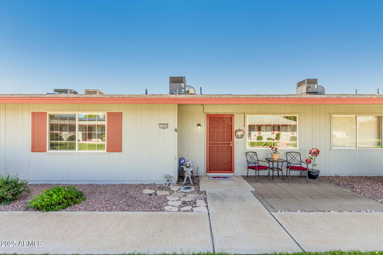 14044 N Newcastle Dr., Sun City, AZ 85351