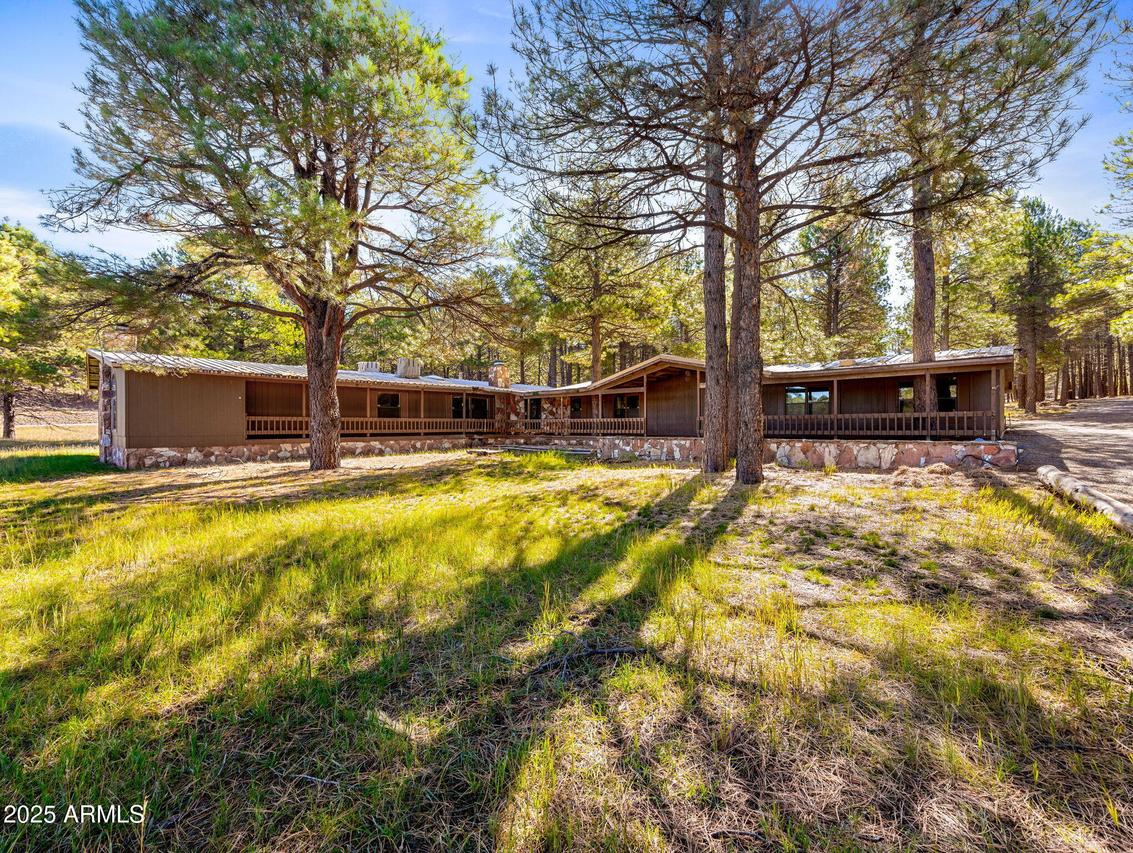 3328 Crimson Rd., Flagstaff, AZ 86005