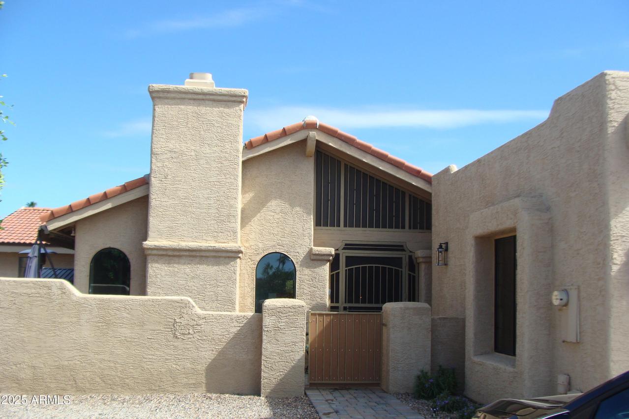 26433 S Lakemont Dr., Sun Lakes, AZ 85248