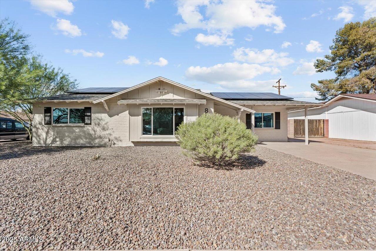 8532 E Sheridan St., Scottsdale, AZ 85257