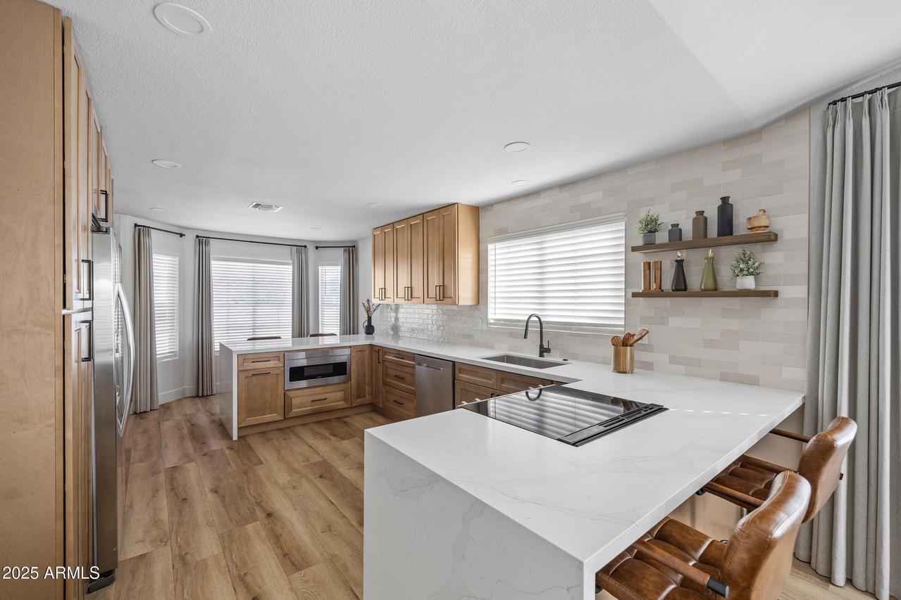 18036 N 13th St., Phoenix, AZ 85022