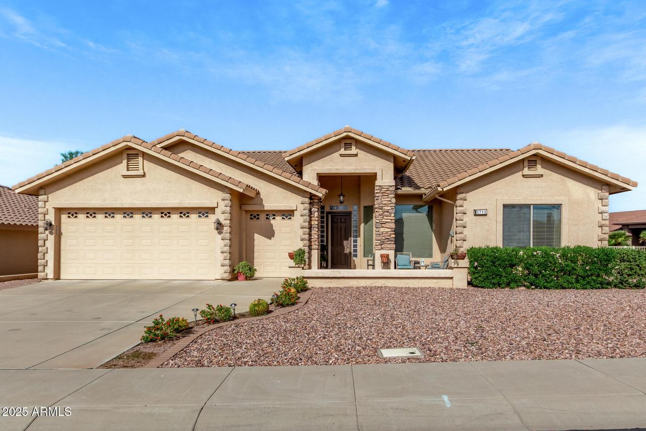 2740 S Teakwood Cir., Mesa, AZ 85209