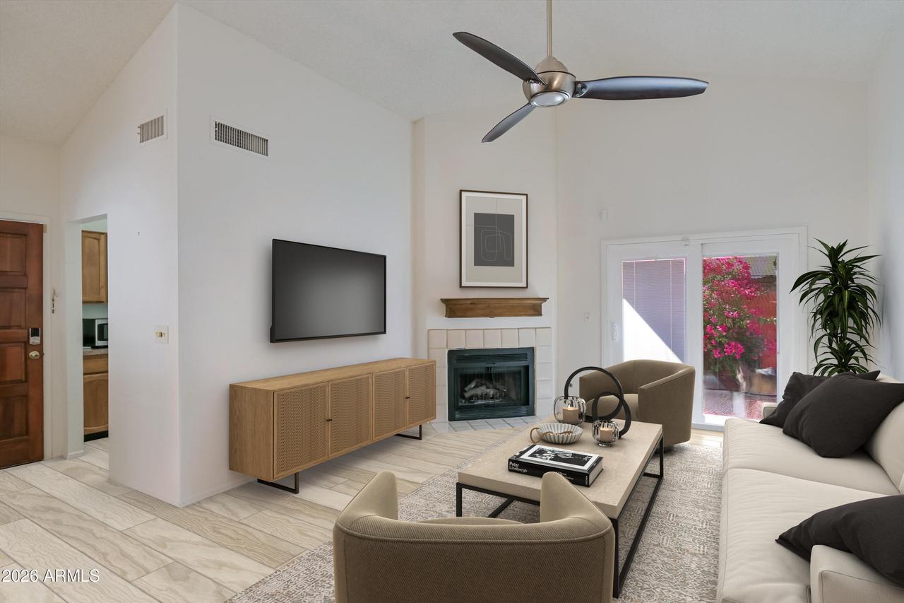 441 E Topeka Dr., Phoenix, AZ 85024