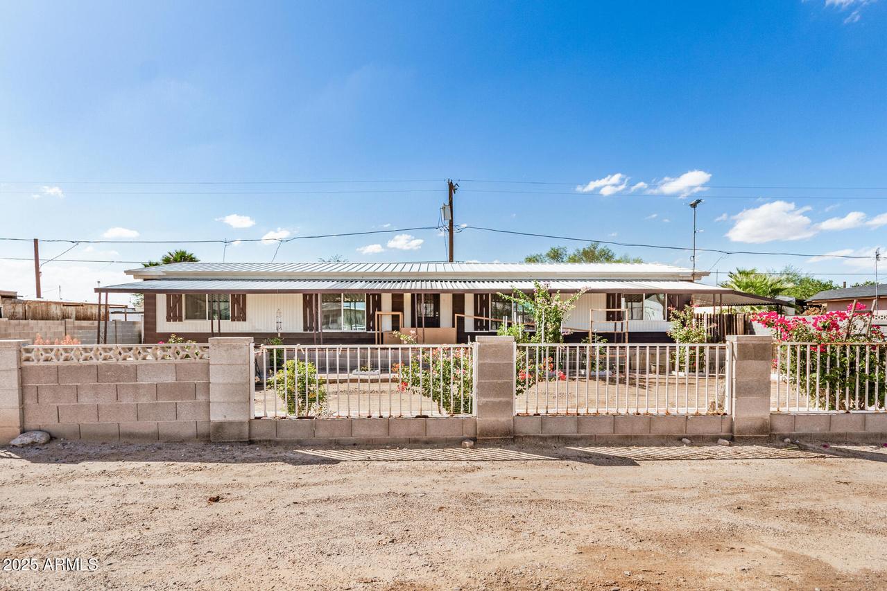 5630 N Azalia St., Casa Grande, AZ 85122