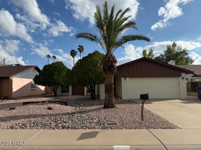 4007 W Mercer Ln., Phoenix, AZ 85029