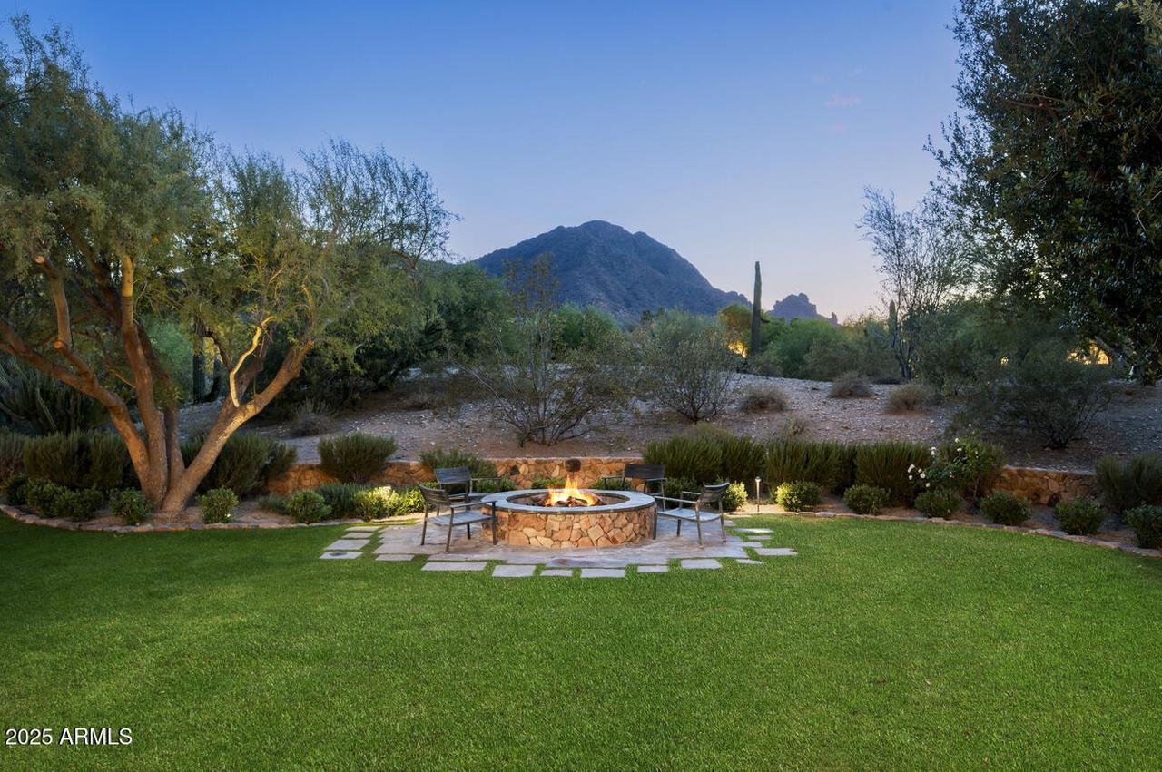 5721 N Casa Blanca Dr., Paradise Valley, AZ 85253