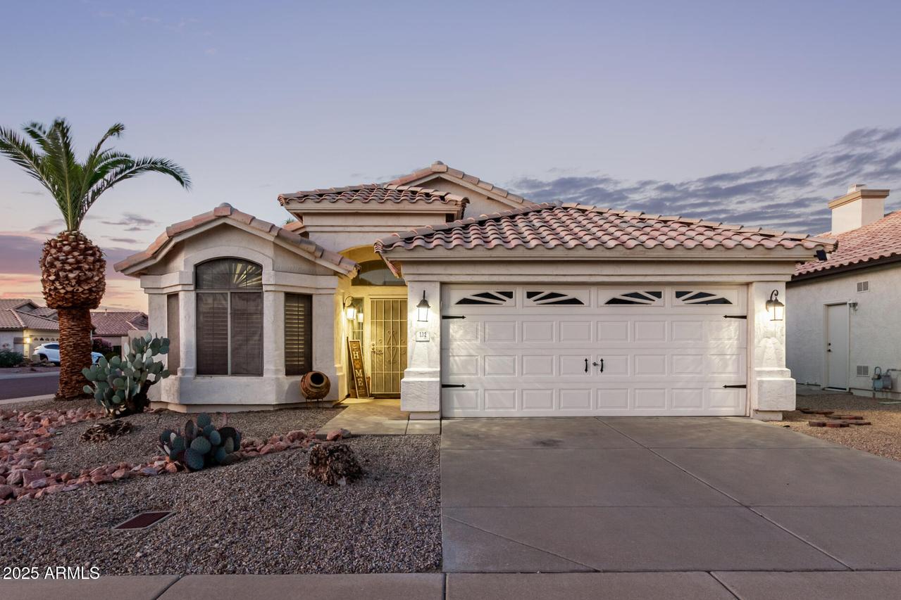 132 W Grandview Rd., Phoenix, AZ 85023