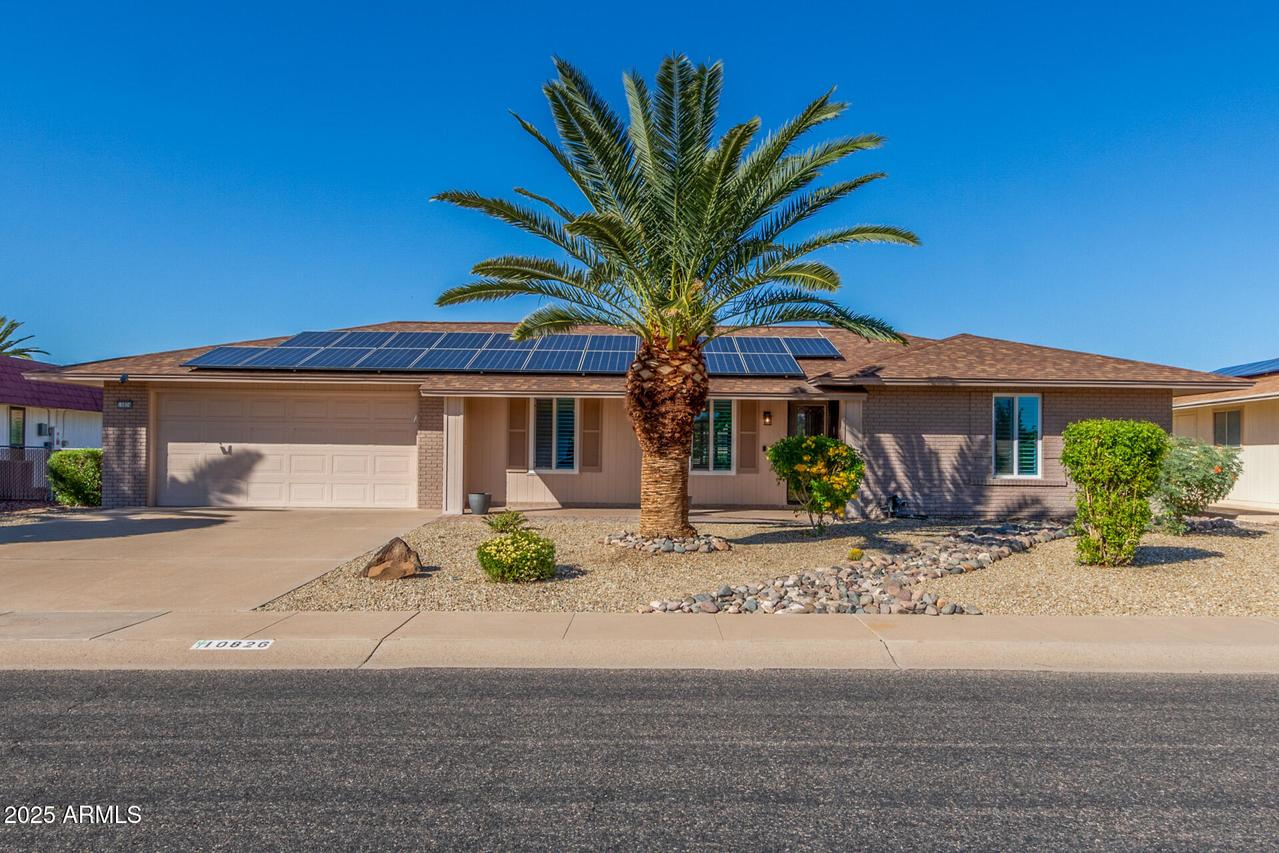 10826 W Brookside Dr., Sun City, AZ 85351