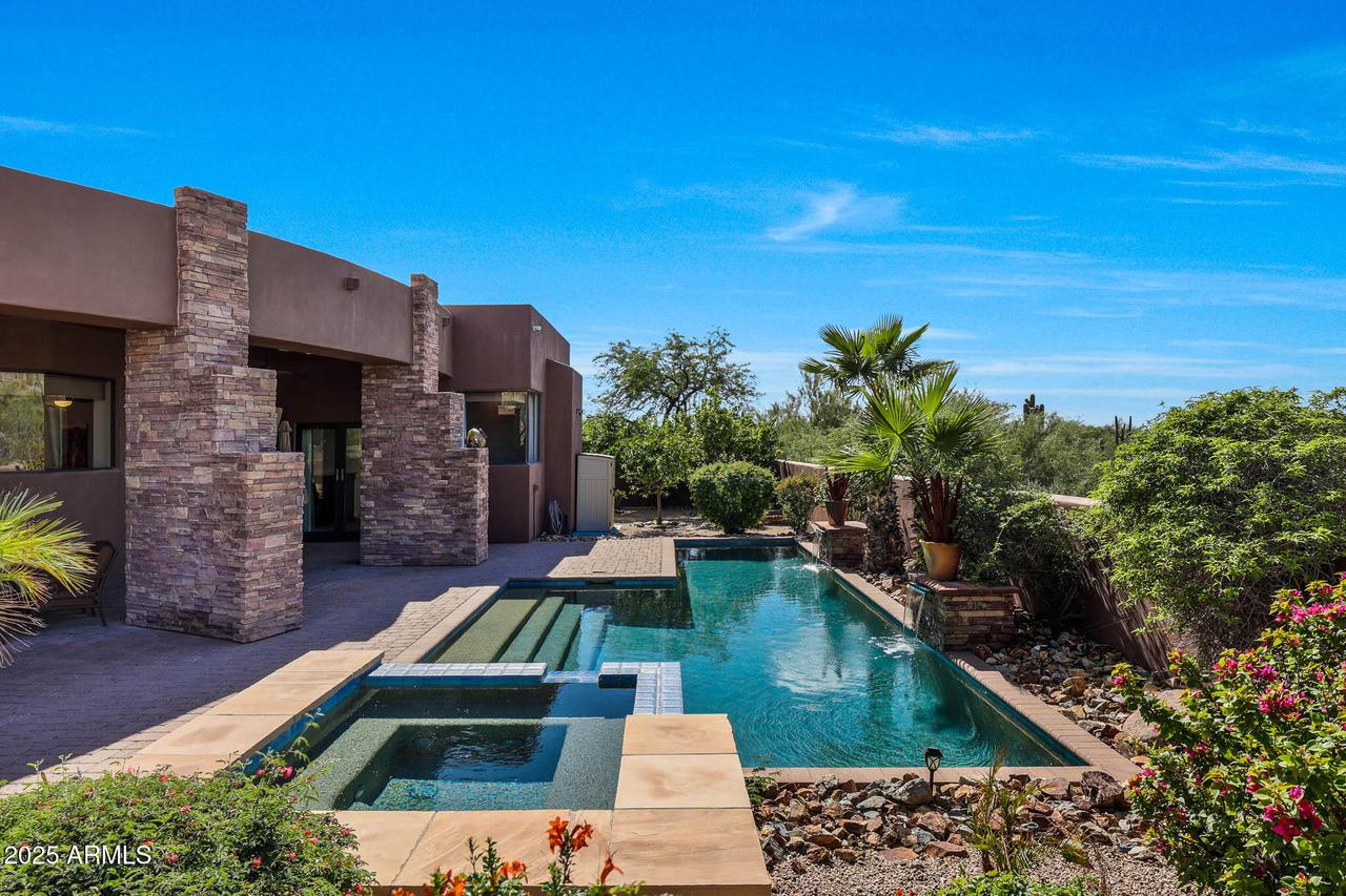 5650 E Canyon Crossings Dr., Cave Creek, AZ 85331