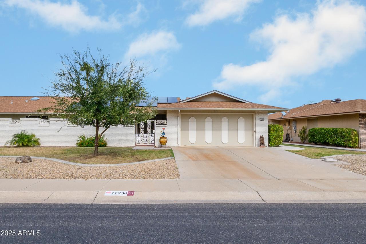12934 W Shadow Hills Dr., Sun City West, AZ 85375