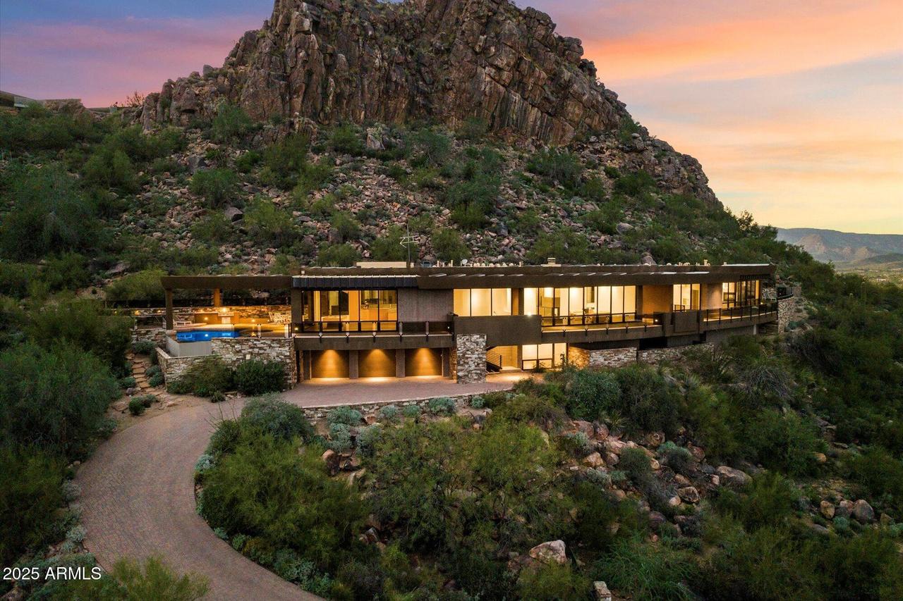 36700 N Lone Eagle Point, Carefree, AZ 85377